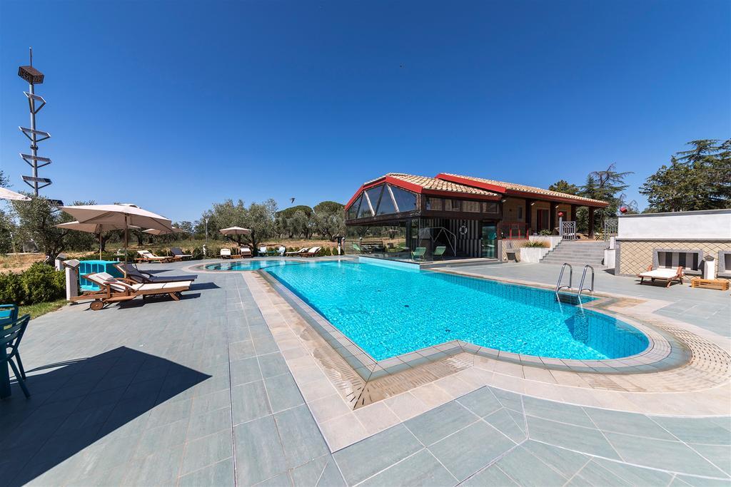 Traldi Resort 维特拉 外观 照片
